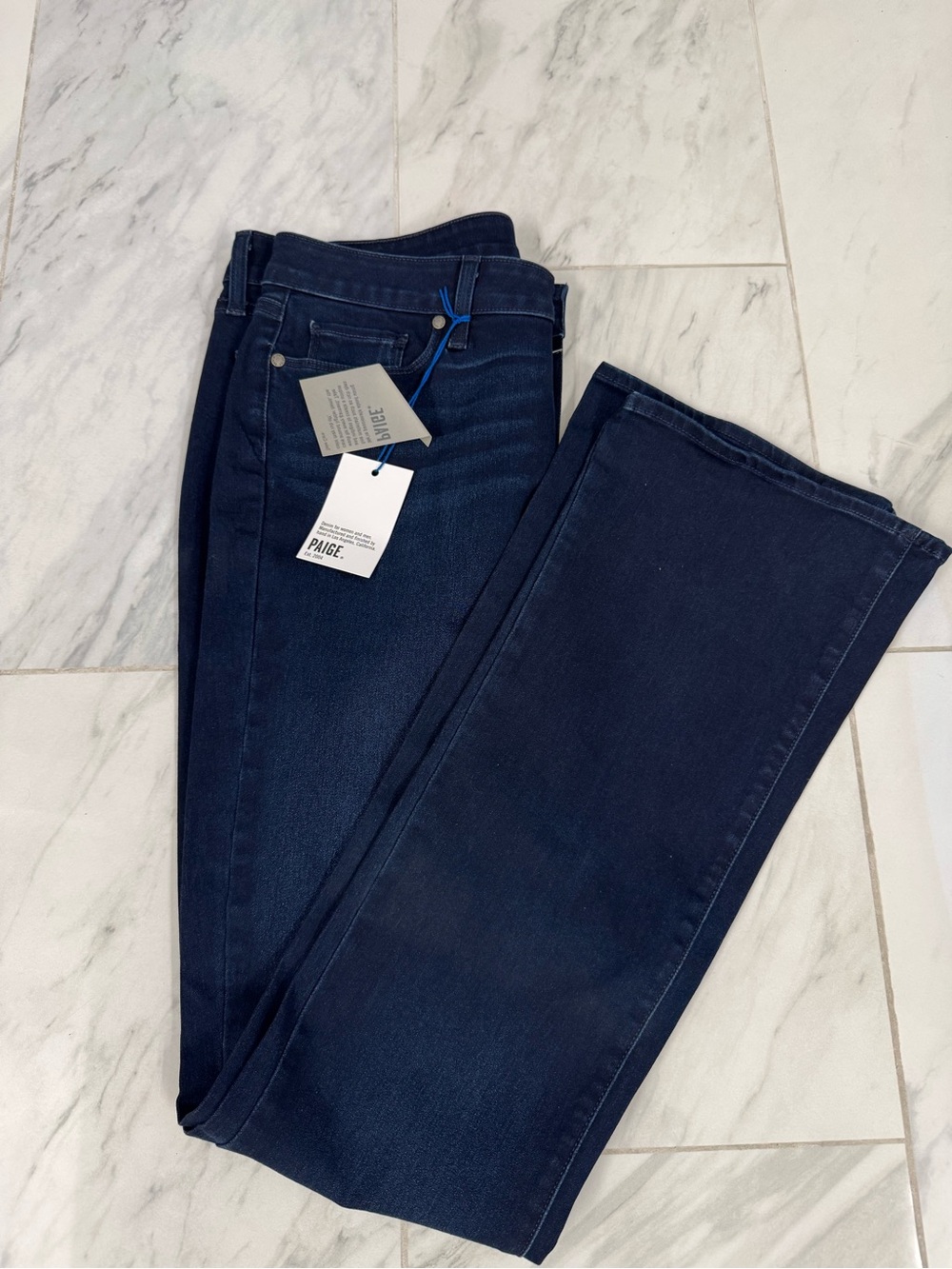 NWT PAIGE Manhattan Dark Wash Bootcut Flare Jeans Size 32